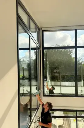 nettoyage de vitres à Châteaubourg - image 3